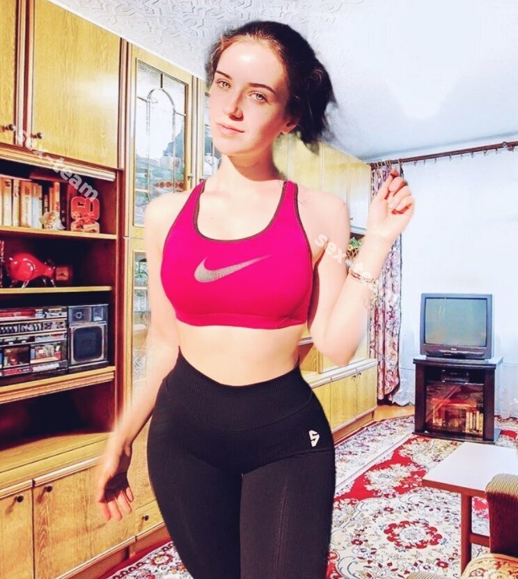 Алёна